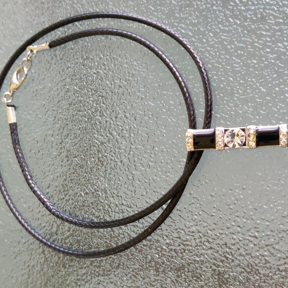 Deco rhinestone pendant #295